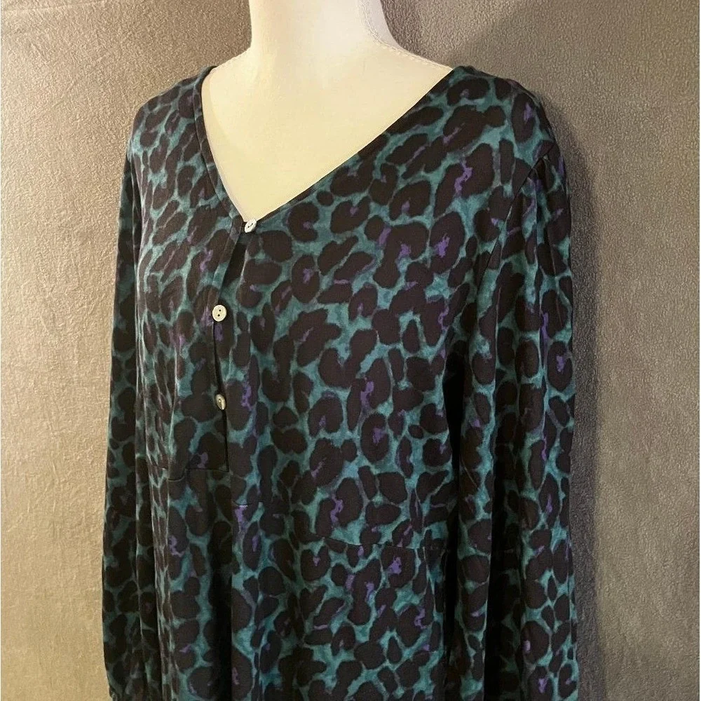 NWT J.Jill Medium Green Black Leopard Print Maxi Shift Dress Long Sleeve Size M
